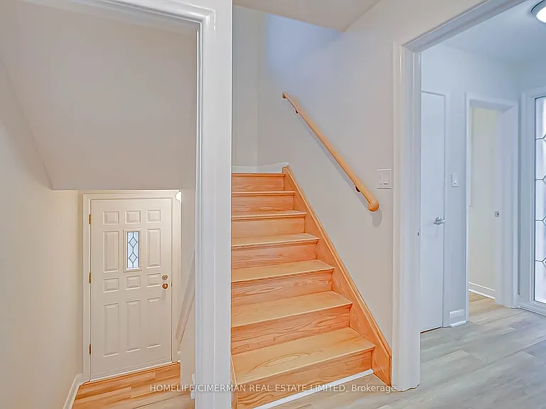 25 Sage Ave — Photo 10