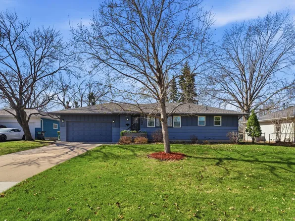 4219 66th Ave N, Brooklyn Center, MN 55429