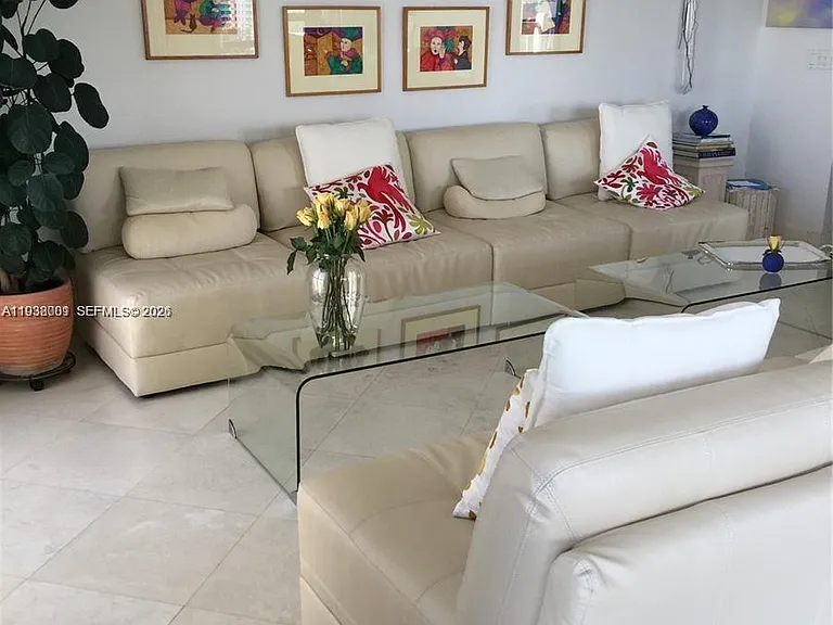 1121 Crandon Blvd #F1107 — Photo 4