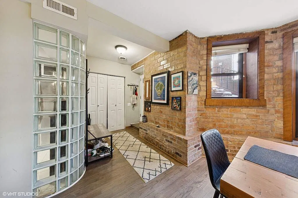 1 bed, 900 sqft, $2,909 — Photo 3