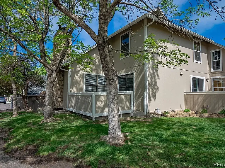 2665 S Xanadu Way #D — Photo 29