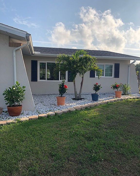 1st image of 21237 Edgewater Dr