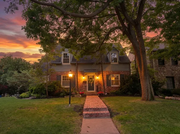 2504 S Boston Pl, Tulsa, OK 74114