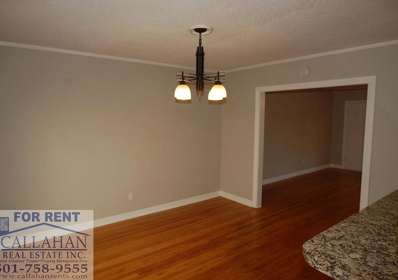 Park Hill 2 Bedroom Home — Photo 3