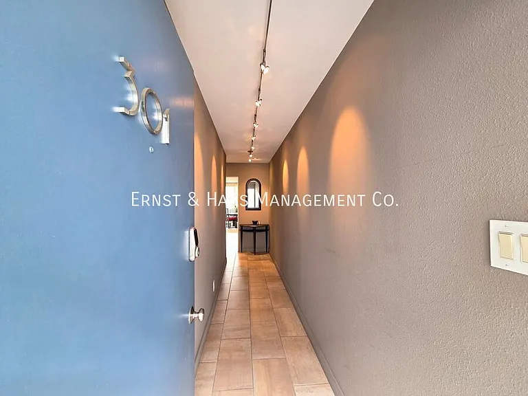 2101 E 2nd St #301 — Photo 3