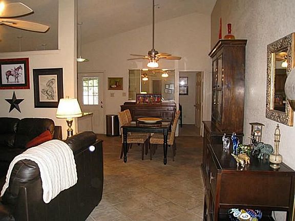 2nd image of 3005 Mistywood Ln