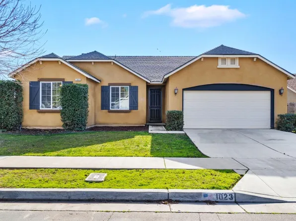 1023 Boxwood Ln, Lemoore, CA 93245
