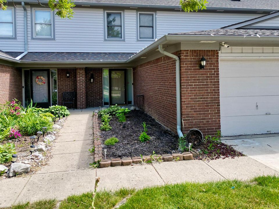 1st image of 6451 Bay Harbor Ln