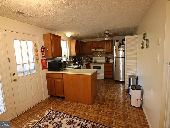 5th image of 5506 Inverness Woods Ct