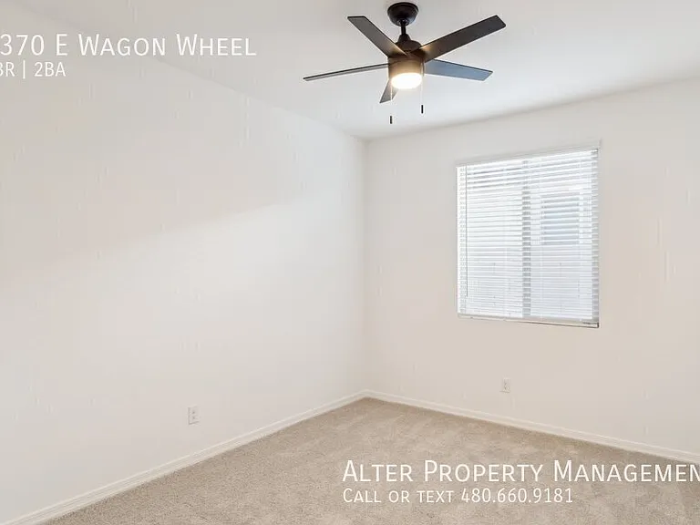 2370 E Wagon Wheel Ln — Photo 28