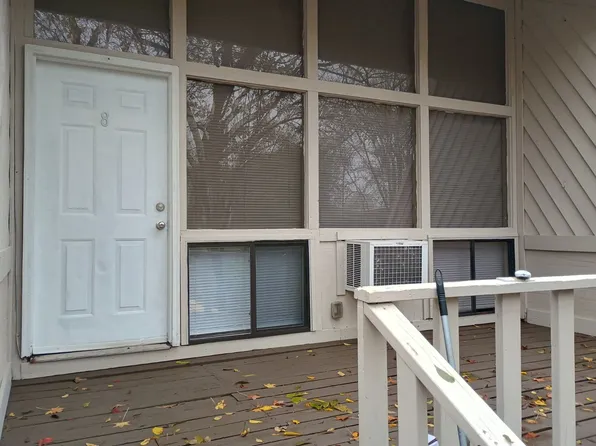 111 Leonard St APT 8, Hot Springs National Park, AR 71913