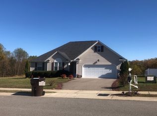 7570 Rolling Hill Rd, North Prince George, VA 23860