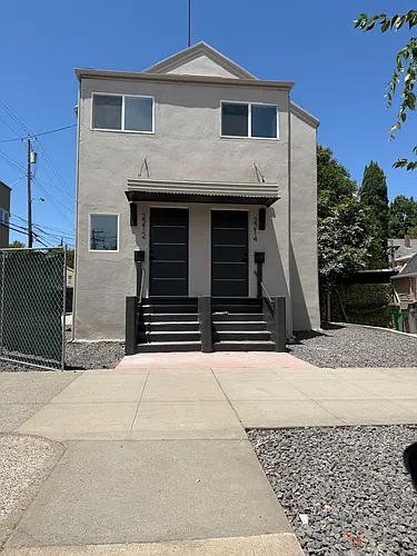 2212 10th St #1 Photo 1