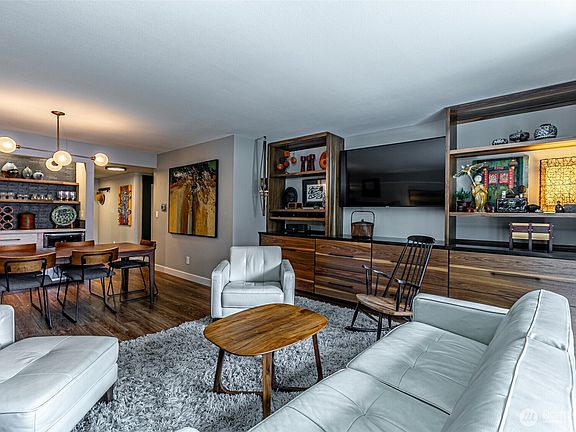 5th image of 1372 Bel Air Road #27