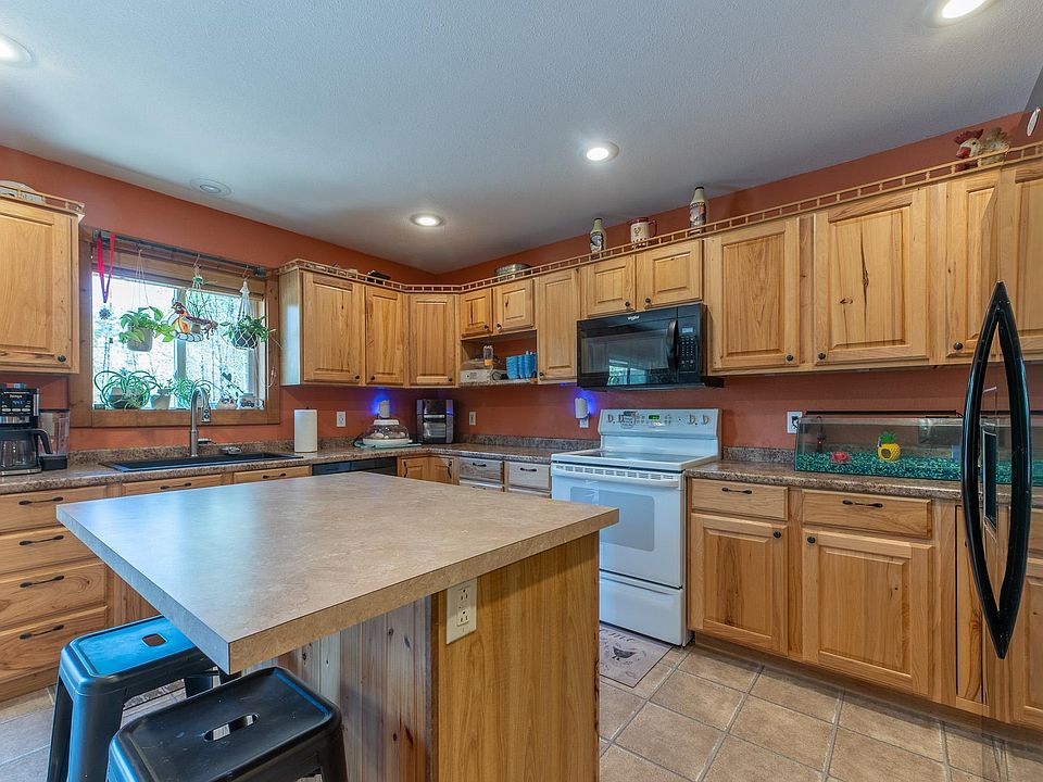 1st image of 1777 Cypress Ave