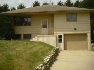 103 4th Ave NW, Spring Grove, MN 55974