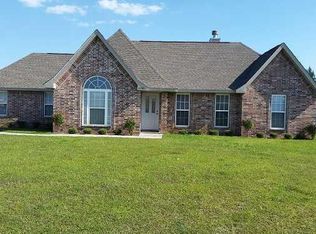 3130 Village Cir, Ocean Springs, MS 39564