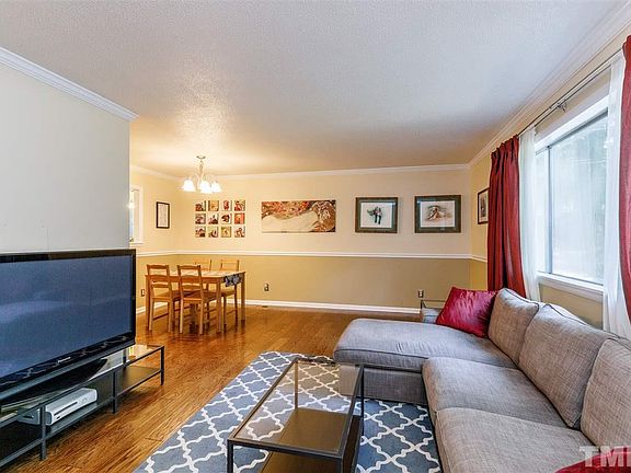 5th image of 3035 Rosebriar Dr