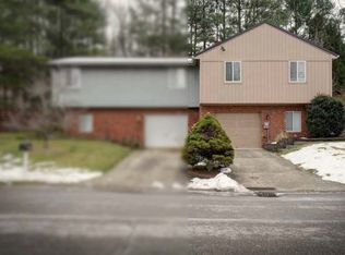 119 Woodbridge Dr, Charleston, WV