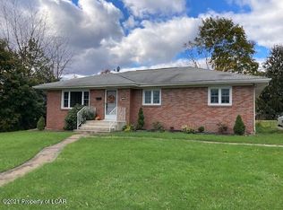 11 Chestnut St, Hughestown, PA 18640