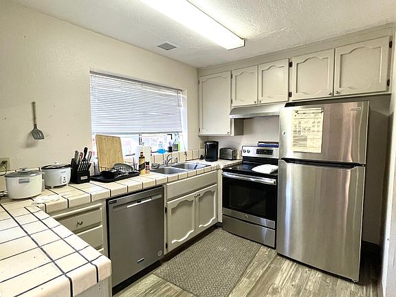 2nd image of 850 Bellomy St APT 7
