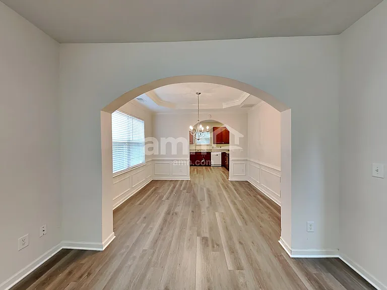 1637 Bradmere Ln — Photo 10
