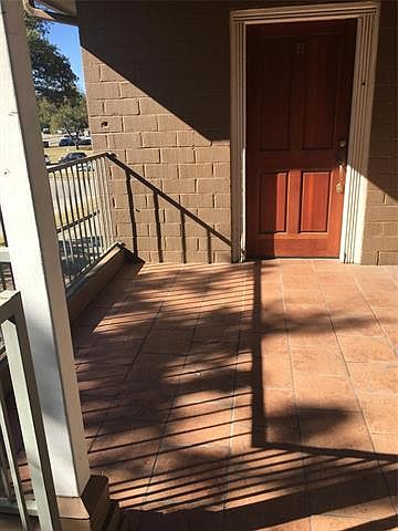 1st image of 303 W Hickory St #B