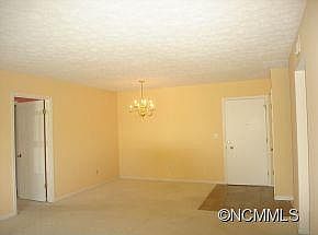 4th image of 427 6th Ave W APT A1