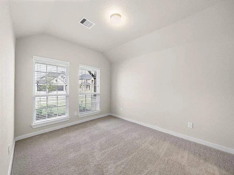 3327 Tilley Dr — Photo 25
