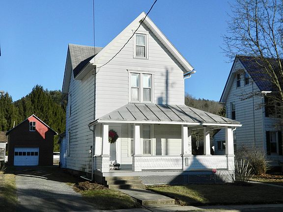 2nd image of 144 N Main St
