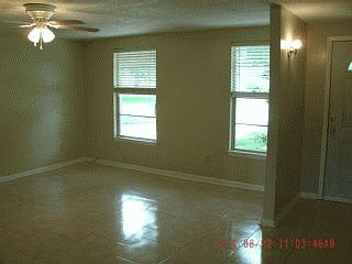 3rd image of 549 Vikings Ln