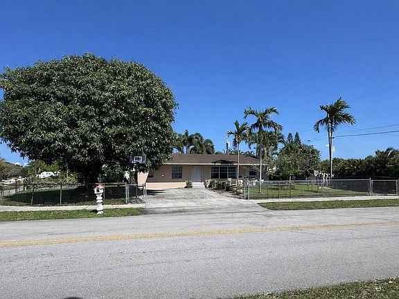 2nd image of 500 NE 59th Street