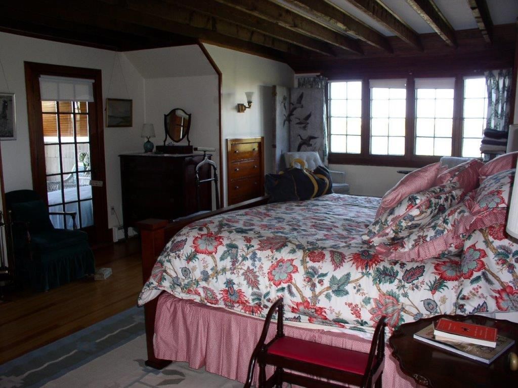  master bedroom with gorgeous view east