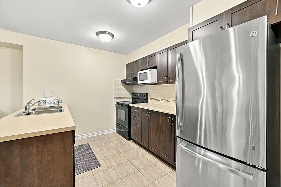 683 Sue Holloway Drive Unit C — Photo 3
