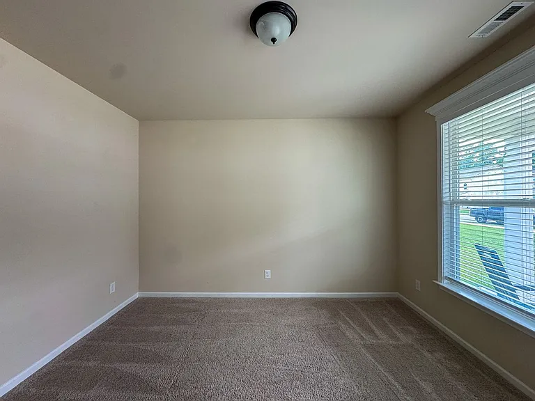 1465 Draw Bridge Ln — Photo 5