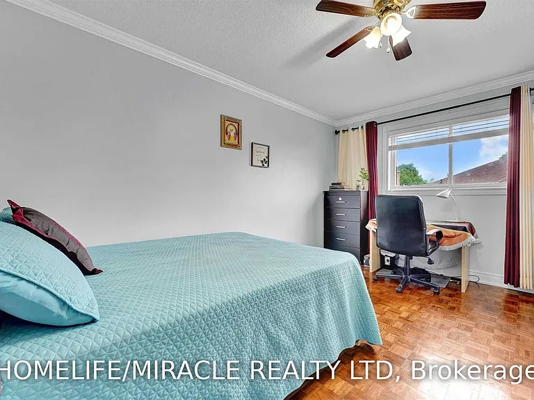 11 Phelps Dr — Photo 21