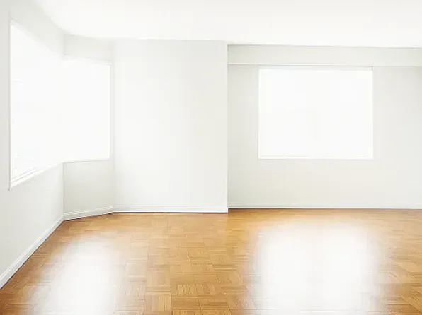 300 E 40th St, New York, NY