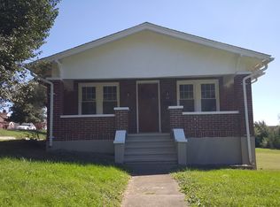 27 Fugate Rd NE, Roanoke, VA 24012