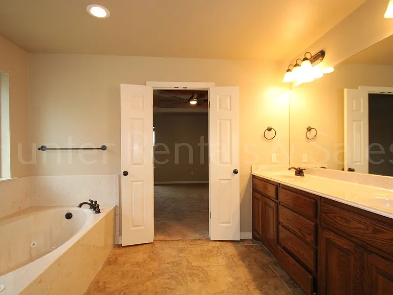 3114 Matador Dr — Photo 19