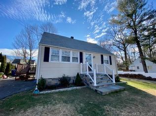 1 Arlington St, Norwalk, CT 06850