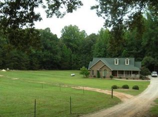 198 Rocky Farm Rd, Seneca, SC 29678