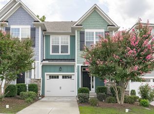104 Secret Grove Ln, Holly Springs, NC 27540