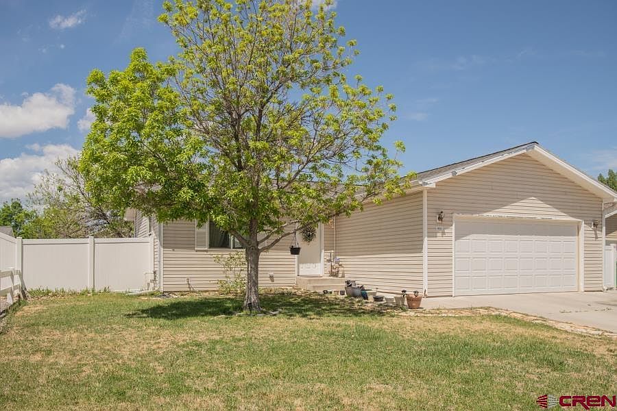1st image of 251 Evergreen Court