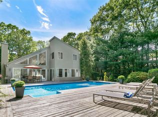 24 Quogue Riverhead Rd, Quogue, NY 11959