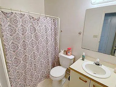 983 Stewarts Creek Dr #9 — Photo 6