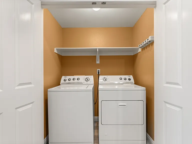 8620 Belford Ave #606 — Photo 18