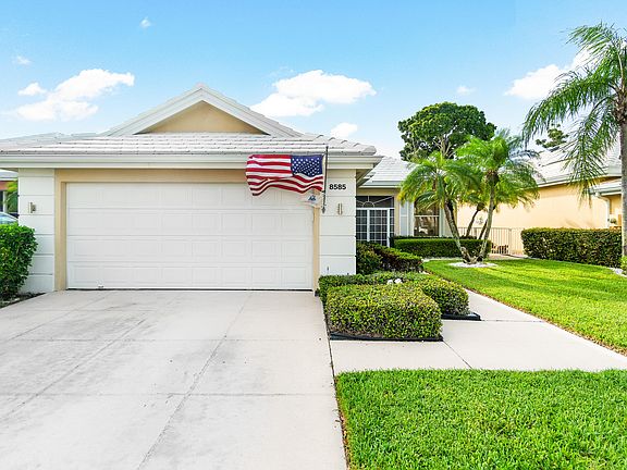 4th image of 8585 Doverbrook Drive
