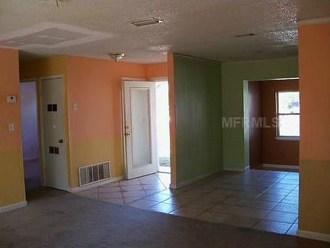 3rd image of 6204 Castlewood Ln