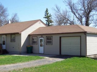 222 2nd St E, Clinton, MN 56225