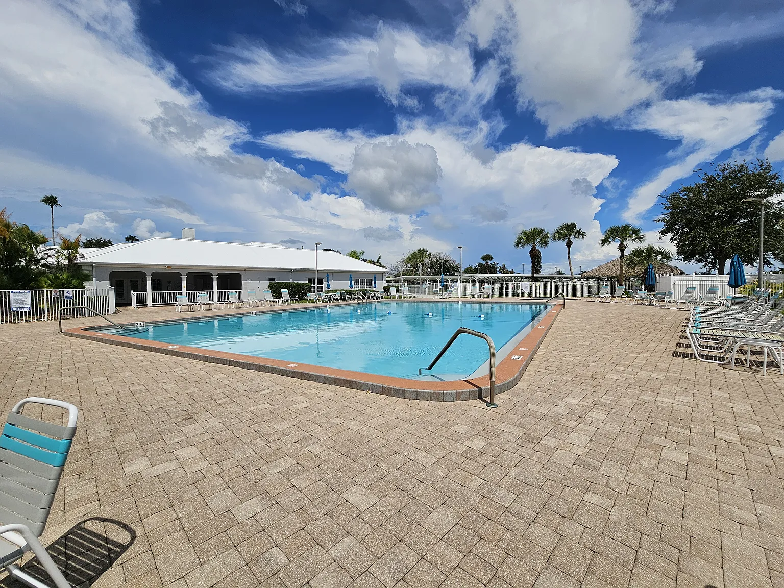 2 bed, 1248 sqft, $2,600 — Photo 2
